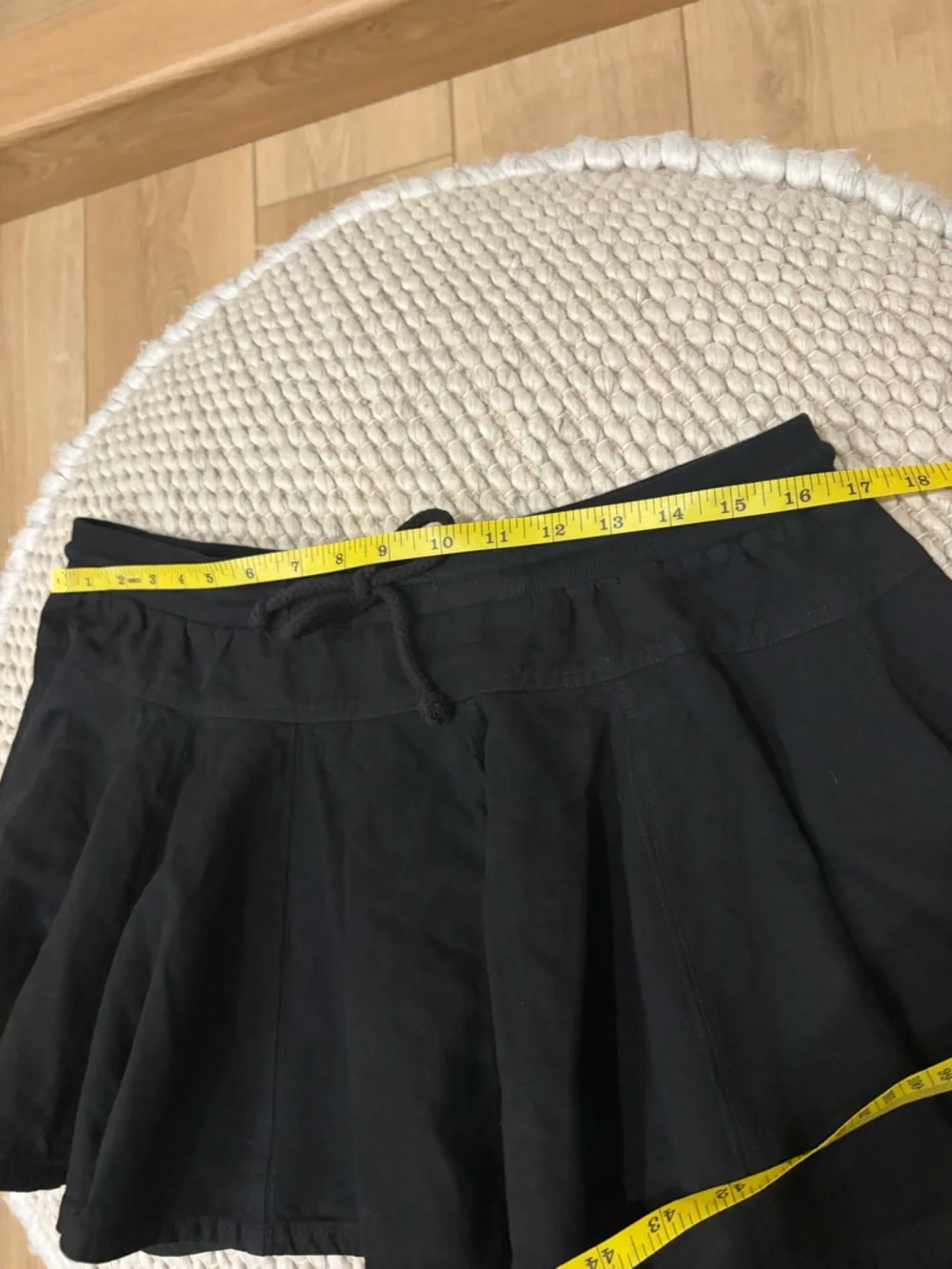 Anthropologie Daily Practice Courtside Mini Skirt Black Size Medium - Picture 5 of 11